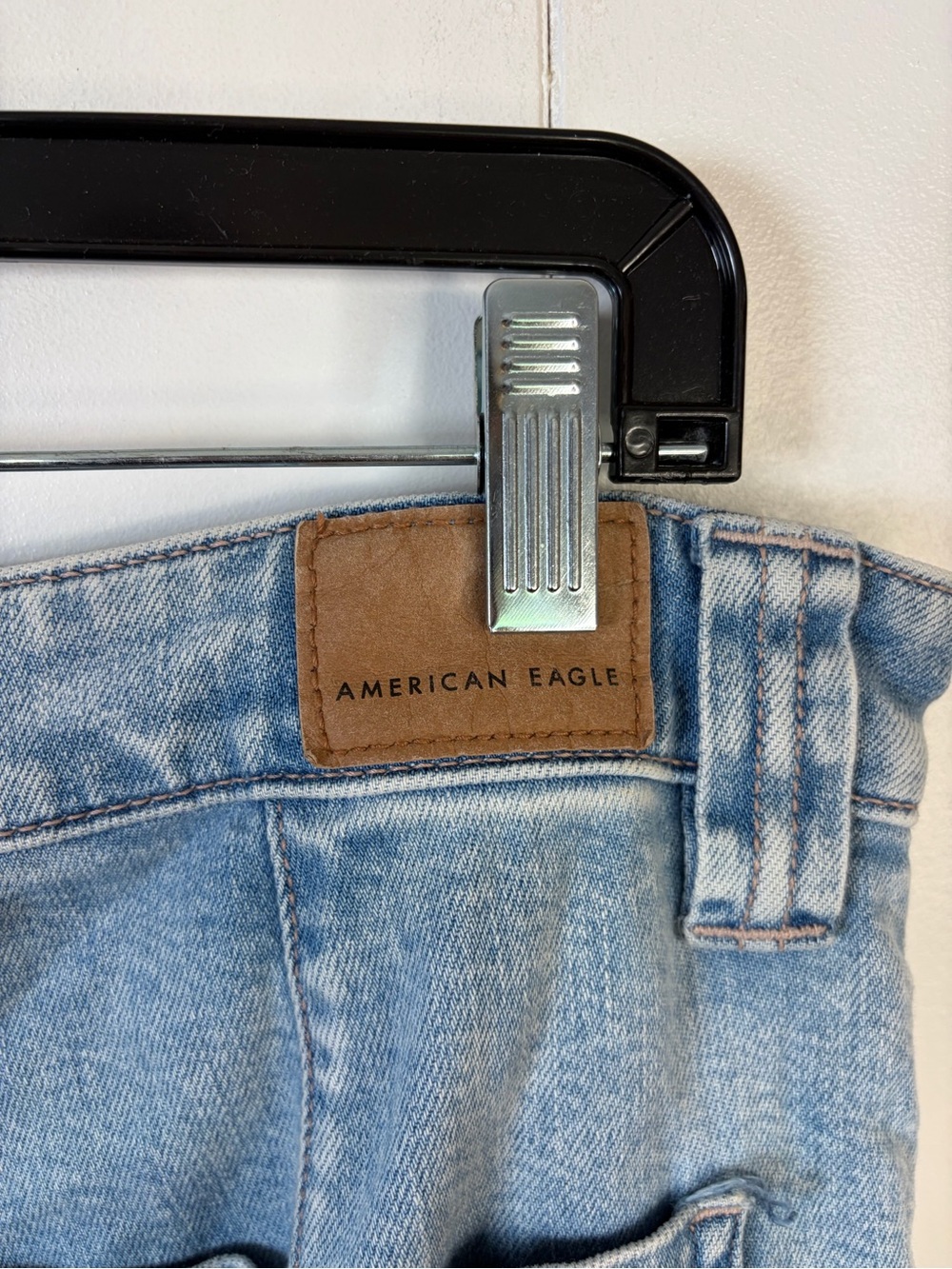America Eagle Super High Rise Baggy Wide Leg Jeans Cargo Light Wash Stretch 10 - Picture 9 of 15